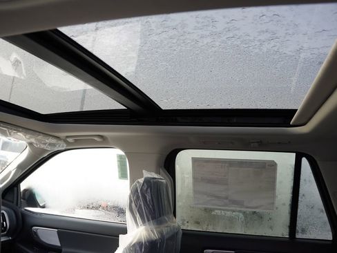 New 2026 Ford Expedition Active image 14