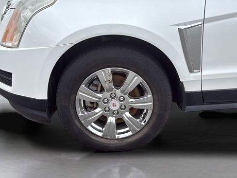 Used 2015 Cadillac SRX Luxury w/ Driver Awareness Package FWD image 21