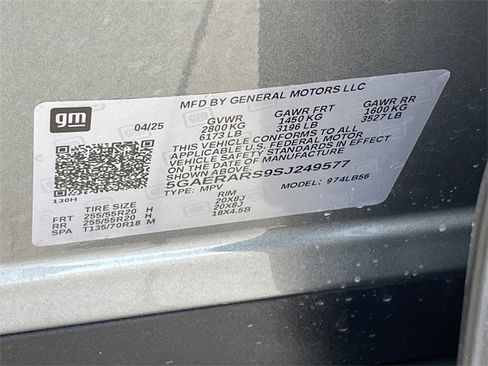 Used 2025 Buick Enclave Preferred image 32