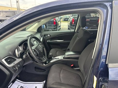 Used 2020 Dodge Journey SE FWD image 16