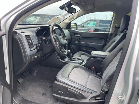 Used 2019 Chevrolet Colorado Z71 AWD/4WD image 13