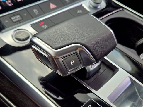 Certified 2023 Audi Q8 Premium Plus w/ Premium Plus Package AWD/4WD image 26