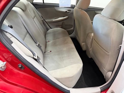 Used 2012 Toyota Corolla LE FWD image 38