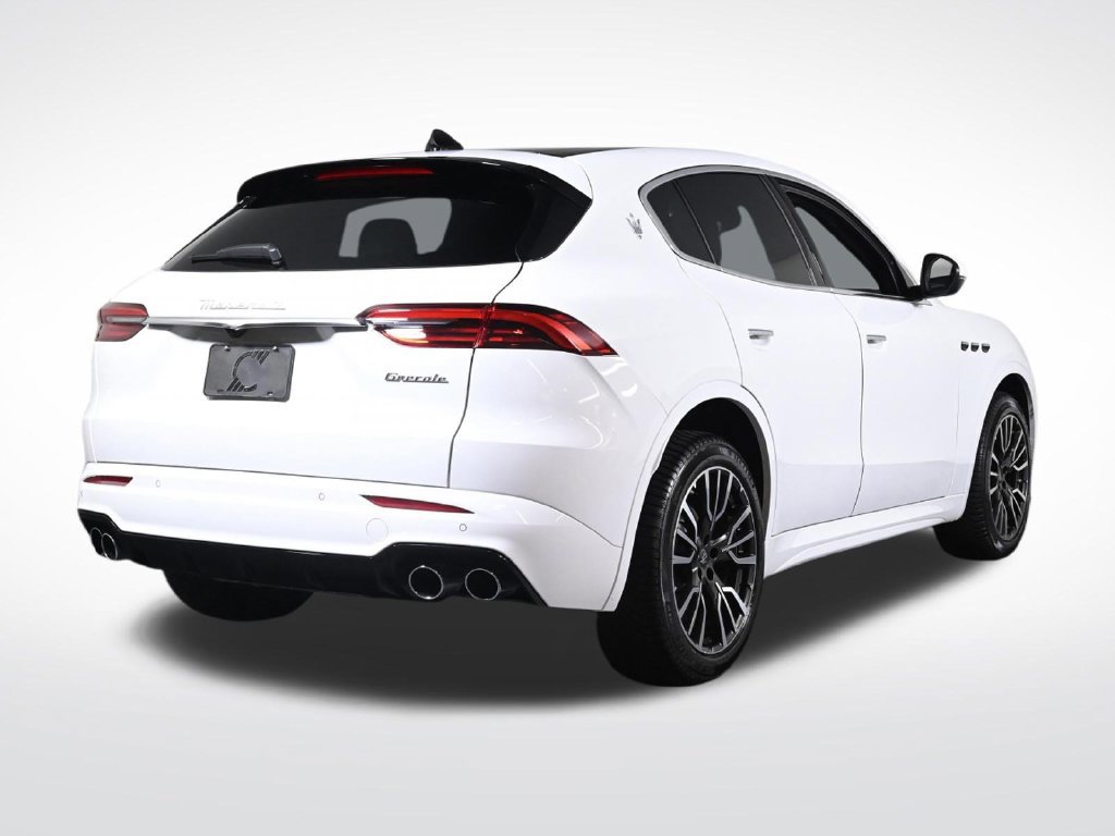 Used 2025 Maserati Grecale GT AWD/4WD image 5