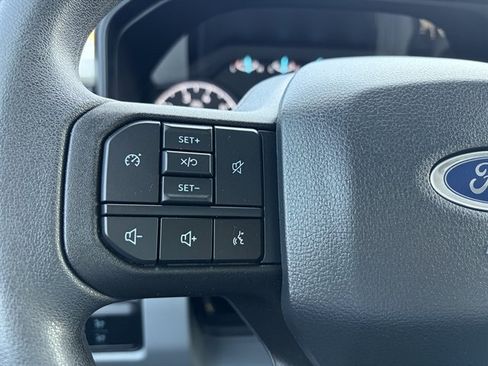 Used 2024 Ford F250 XL AWD/4WD image 27