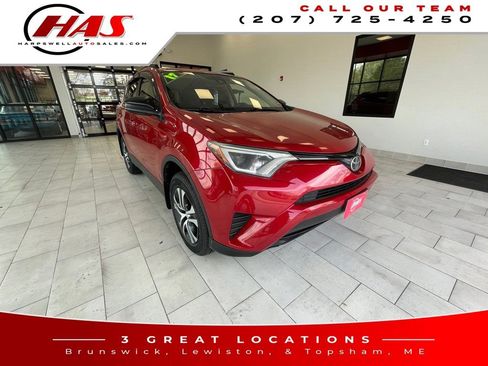 Used 2017 Toyota RAV4 LE w/ All Weather Liner Package AWD/4WD image 8