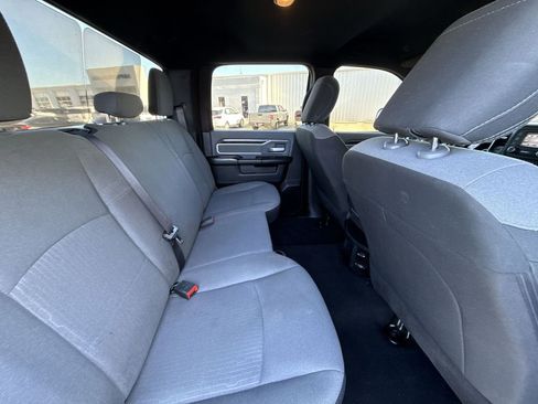 Used 2021 RAM 2500 Big Horn image 11