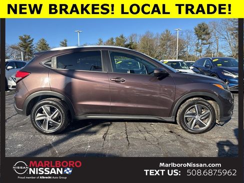 Used 2021 Honda HR-V EX image 8