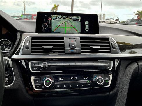 Used 2016 BMW 340i xDrive Sedan image 15