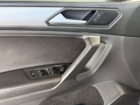 Used 2023 Volkswagen Tiguan S FWD image 21