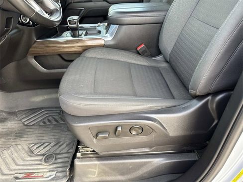 Used 2024 Chevrolet Silverado 1500 RST w/ Z71 Off-Road Package image 10