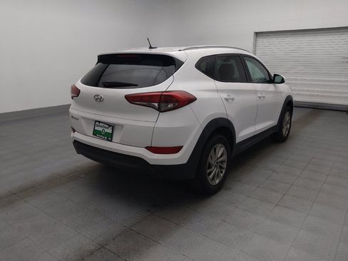 Used 2016 Hyundai Tucson SE w/ Option Group 02 FWD image 9