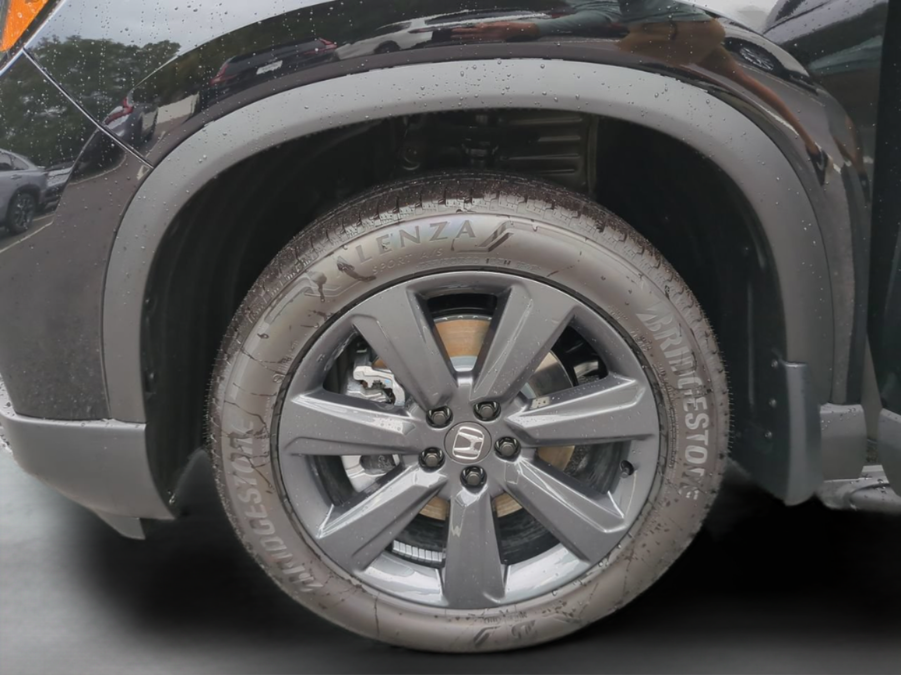 New 2026 Honda Pilot Sport image 32
