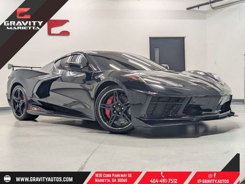 Used 2021 Chevrolet Corvette Stingray Premium Cpe w/ Z51 Performance Package RWD image 1