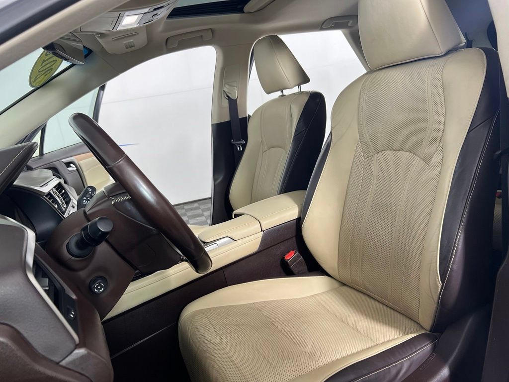 Used 2018 Lexus RX 350L AWD image 22