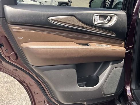 Used 2013 INFINITI JX35 FWD w/ Premium Pkg image 18
