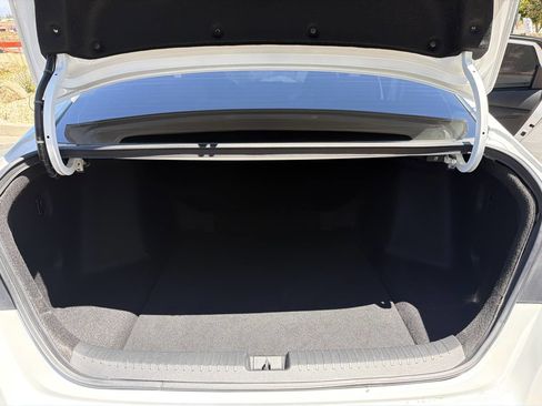 Used 2024 Honda Accord LX image 34
