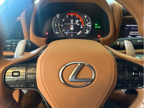 Used 2018 Lexus LC 500 Coupe RWD image 13