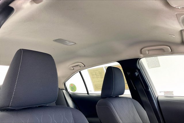 Used 2025 Toyota Corolla LE FWD image 25