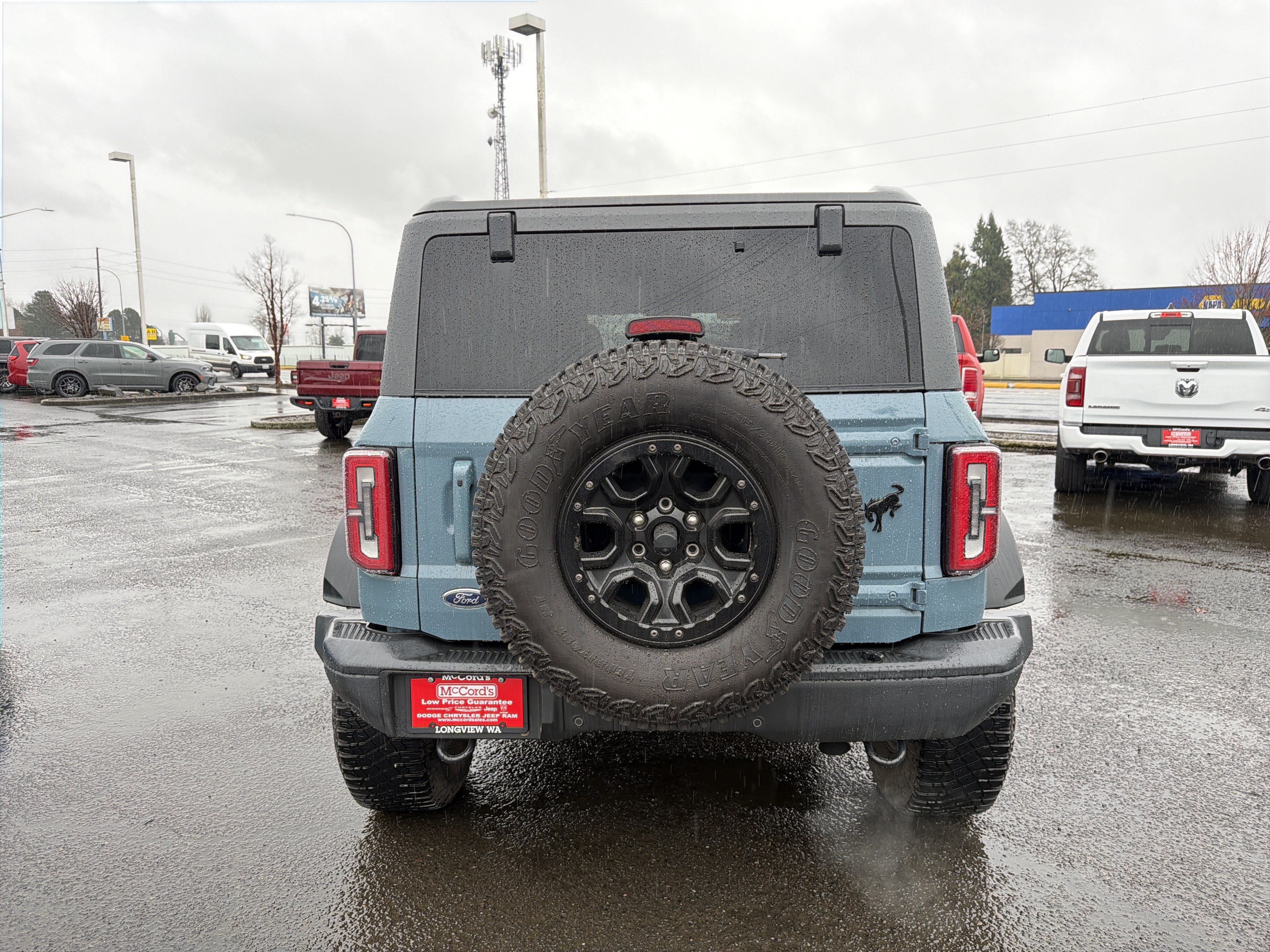 Used 2021 Ford Bronco First Edition AWD/4WD image 4
