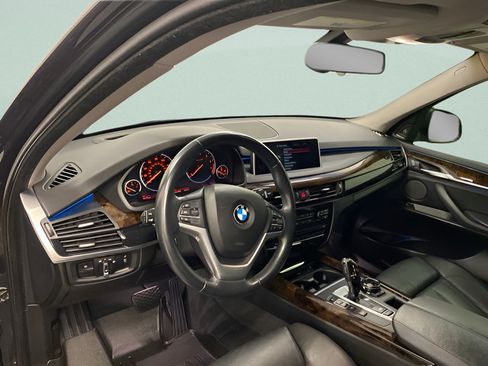 Used 2015 BMW X5 xDrive50i AWD/4WD image 7