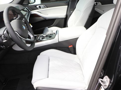 Certified 2026 BMW X5 sDrive40i image 15