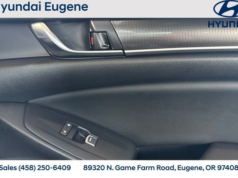 Used 2022 Honda Accord Sport image 21