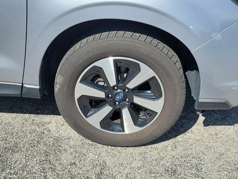 Used 2017 Subaru Forester 2.5i Premium w/ Popular Package #2A image 41