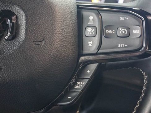 Used 2025 RAM 2500 Limited AWD/4WD image 22