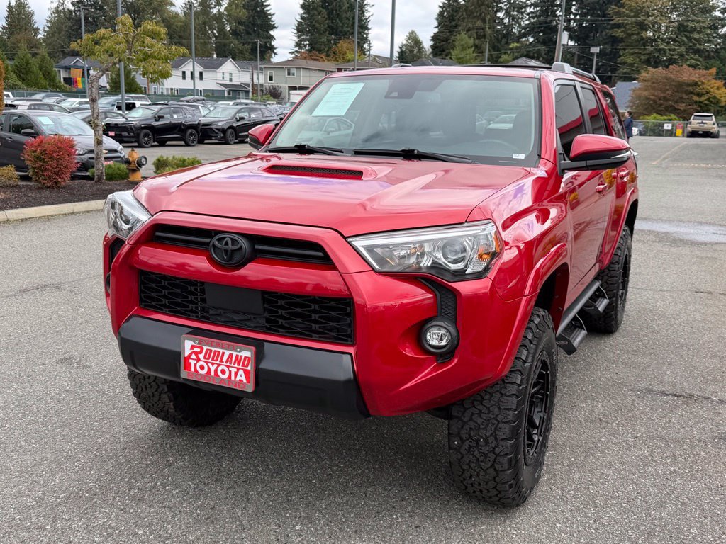 Used 2021 Toyota 4Runner TRD Off-Road Premium AWD/4WD image 4
