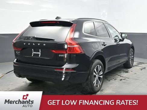 Used 2023 Volvo XC60 B5 Core AWD/4WD image 7