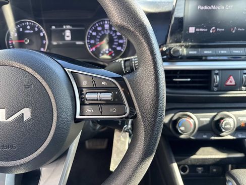 Used 2024 Kia Forte LXS image 24