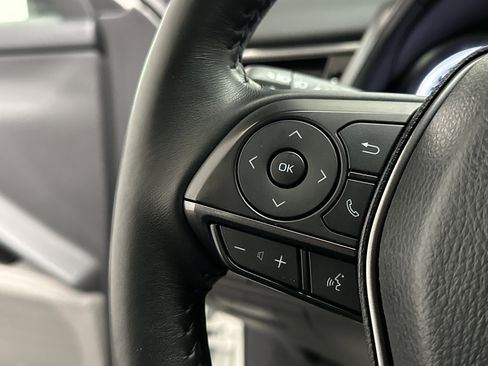 Used 2024 Toyota Camry SE image 24