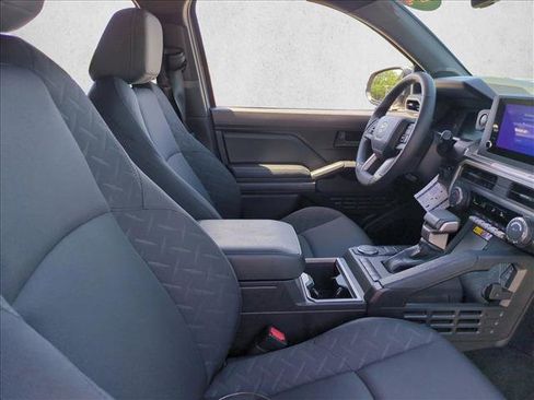 Certified 2024 Toyota Tacoma SR5 w/ SR5 Upgrade Package image 19