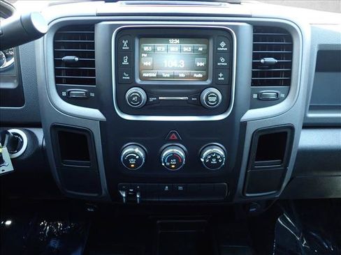 Used 2018 RAM 2500 Tradesman w/ Chrome Appearance Group AWD/4WD image 14