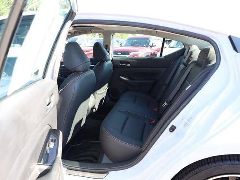 Certified 2025 Nissan Altima 2.5 SR w/ SR Premium Package FWD image 18