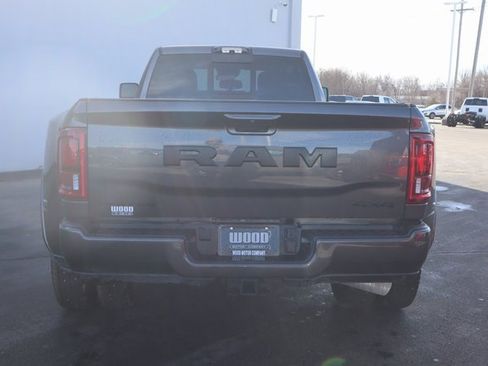 New 2025 RAM 3500 Limited image 22