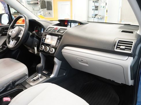Used 2018 Subaru Forester 2.5i Premium w/ All-Weather Package AWD/4WD image 34