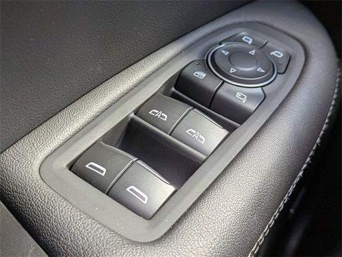 Certified 2025 Cadillac XT5 Premium Luxury image 25