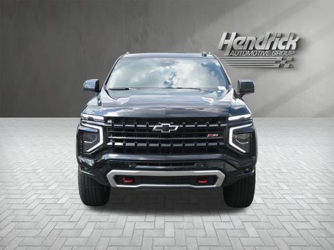 Used 2026 Chevrolet Tahoe Z71 w/ Comfort Package AWD/4WD image 3