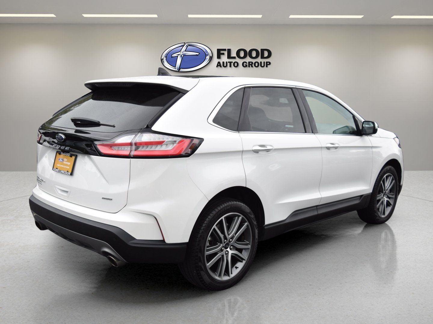 Used 2024 Ford Edge Titanium AWD/4WD image 4