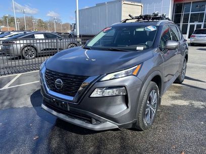 Used 2021 Nissan Rogue SV w/ Premium Package