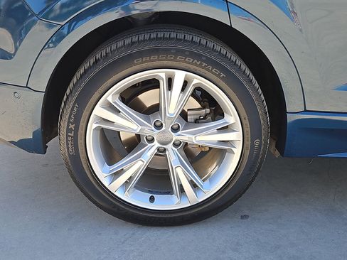 Used 2021 Audi Q8 Prestige w/ Prestige Package image 34