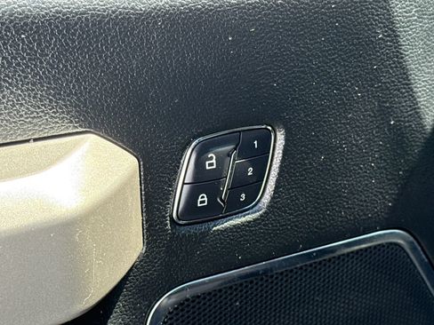 Used 2015 Ford F150 Lariat w/ Heavy-Duty Payload Package RWD image 20