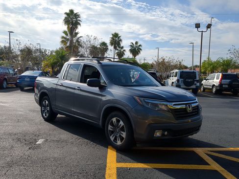 Used 2017 Honda Ridgeline RTL image 2