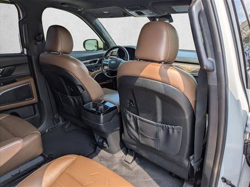 Used 2020 Kia Telluride SX w/ SX Prestige Package AWD/4WD image 28
