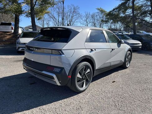 New 2026 Hyundai Ioniq 5 SE image 7