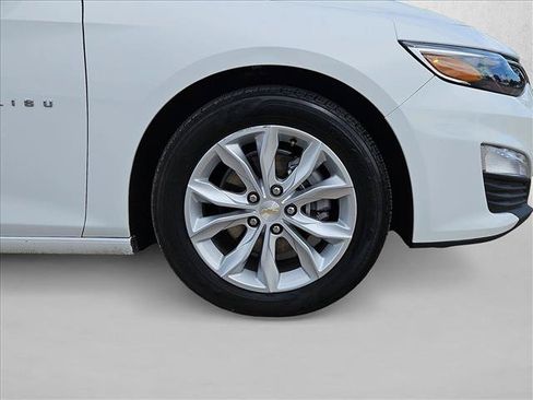 Used 2025 Chevrolet Malibu LT FWD image 21