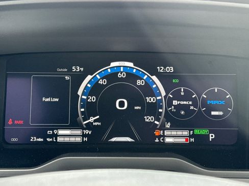 New 2025 Toyota Tundra Platinum image 23