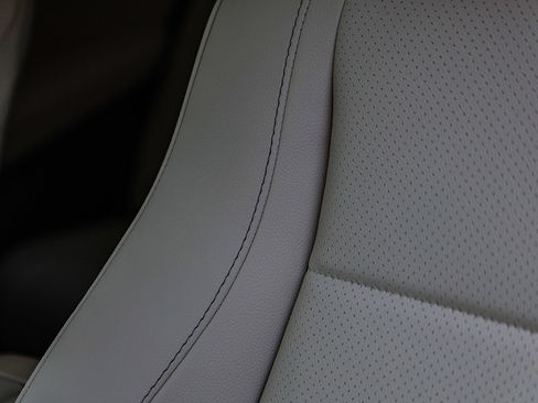 New 2026 Mercedes-Benz GLE 450 4MATIC image 25